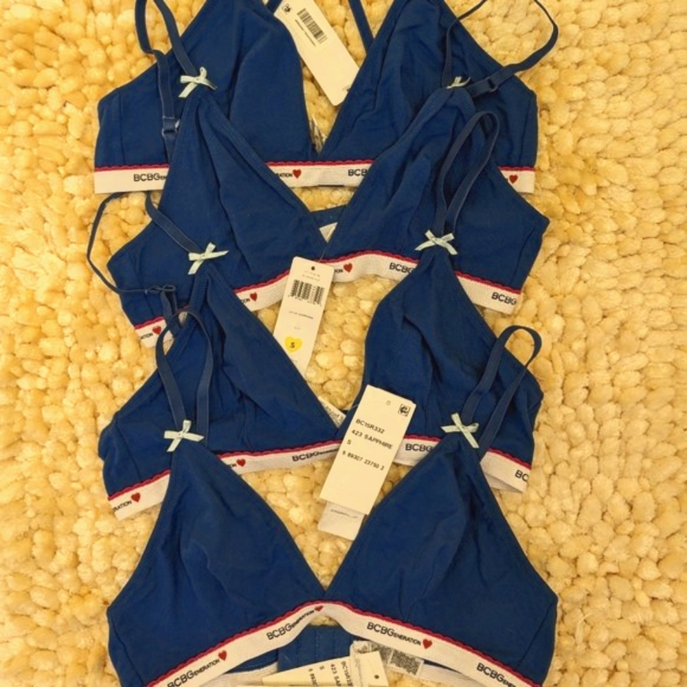 NWT BCBGeneration Bralette Racerback or Straights Straps Bra, Small